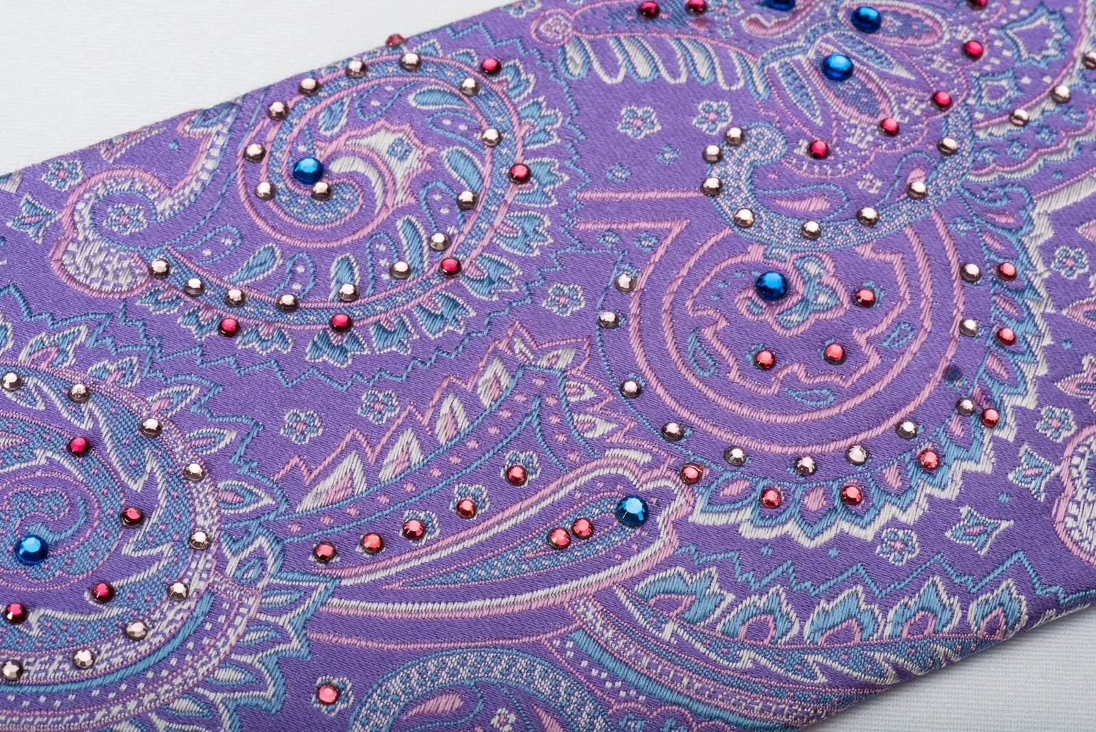 Charles de Alma Silk Necktie Paisley On Mauve With Colorful Rhinestones