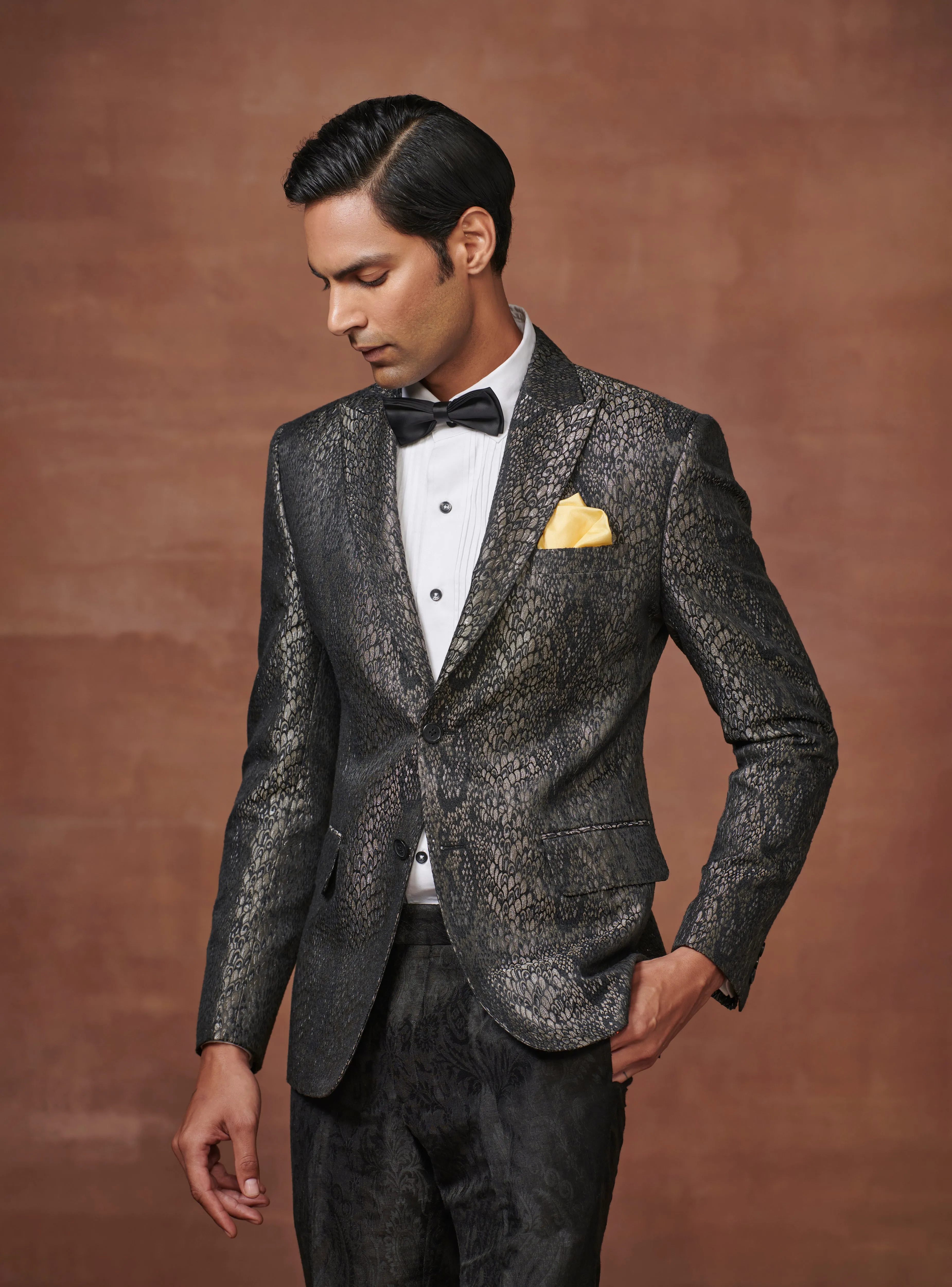 THE BESPOKE JACQUARD SYMPHONY TUXEDO JACKET